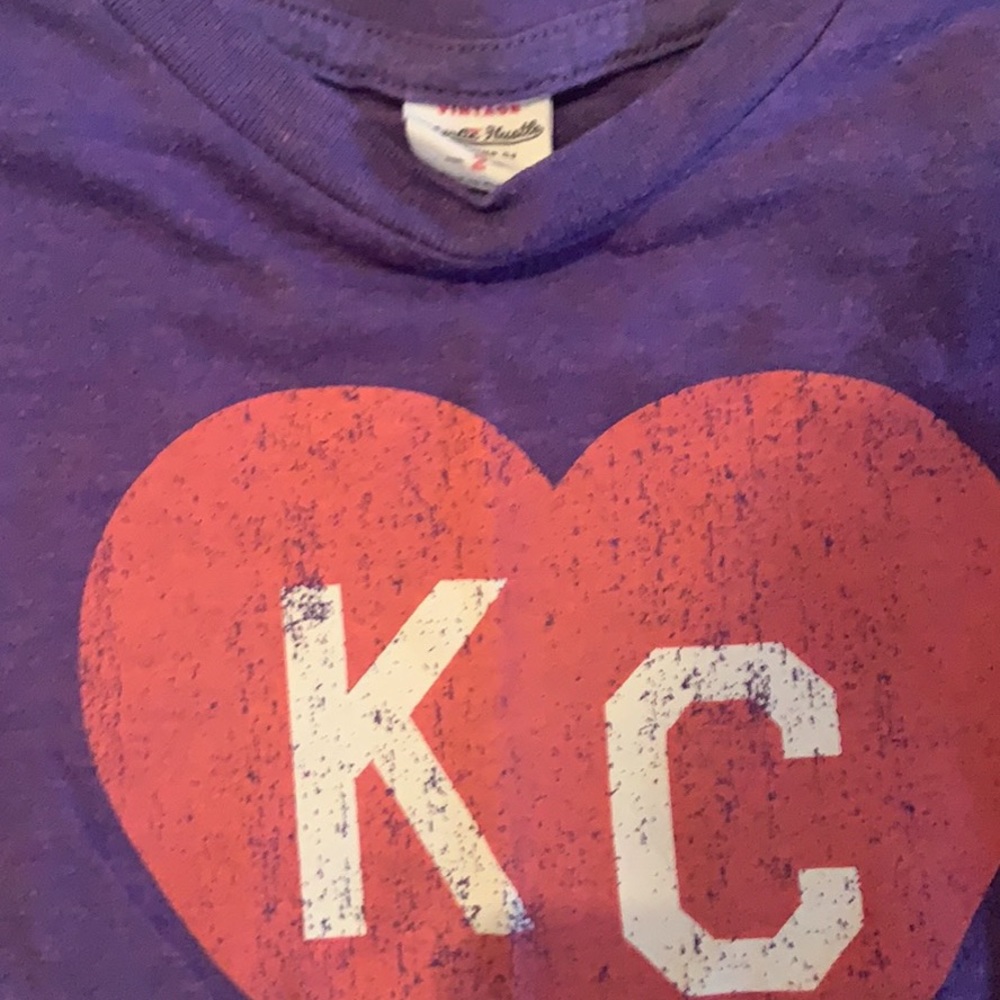 Charlie Hustle KC tee